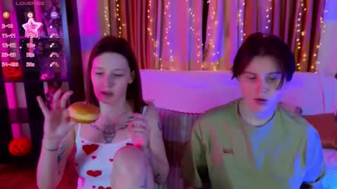 Your sweet Tara and Eva online show from December 17, 11:28 am