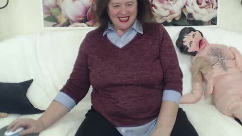 BerryShickX online show from February 7, 1:53 pm