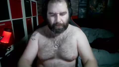 bertirally15 online show from April 14, 9:29 pm