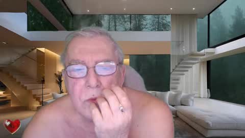 jean online show from February 18, 11:19 pm