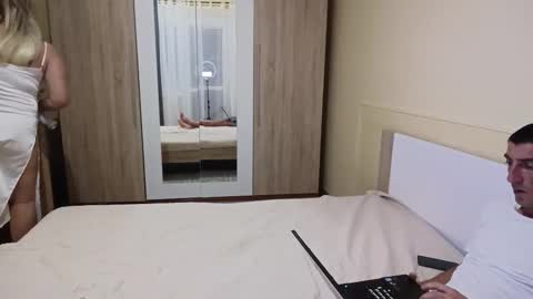 Alex and Victoria online show from September 21, 8:57 pm