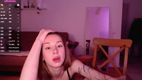 Zo online show from March 10, 9:18 pm