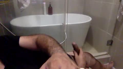 Virtual Gentleman online show from February 2, 12:30 am