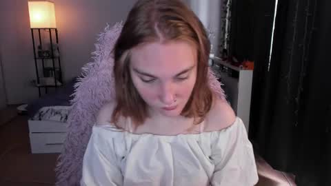 Dory make me happier online show from April 20, 3:53 am