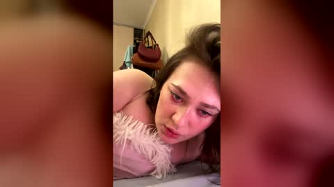 bettysquirtson online show from December 21, 3:02 am