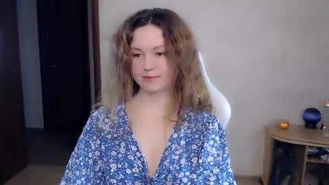 Snapshot of bettystar_ chatting on September 11, 5:58 pm Betty online show from September 11, 5:58 pm