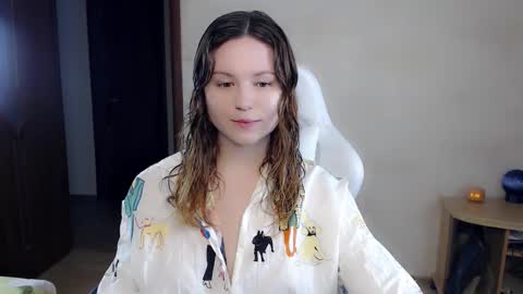Snapshot of bettystar_ chatting on October 11, 9:18 pm Betty online show from October 11, 9:18 pm