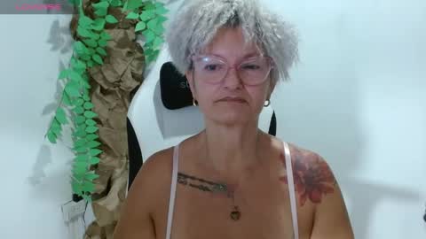 bibiana online show from April 22, 10:44 am