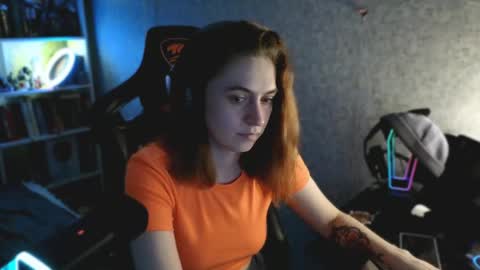 beverly_yay online show from April 24, 5:48 pm