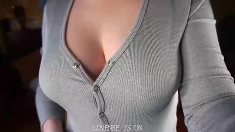 Eliz online show from March 27, 2:50 am