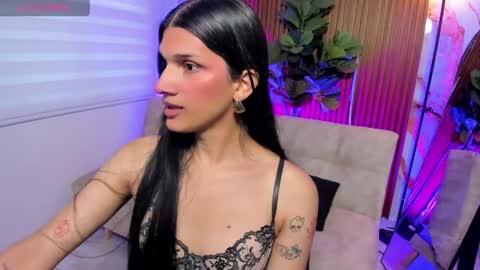 bianca_baldwin01 online show from May 16, 9:24 pm