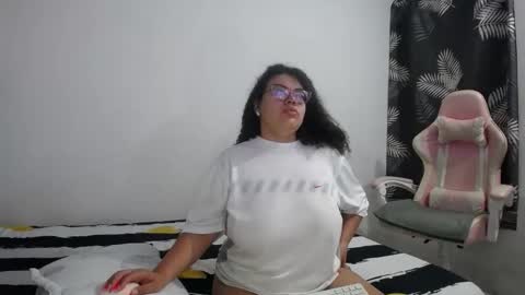 Bianca Tuesday to Sunday from 2am to 6am UTC-5 online show from February 14, 9:34 am