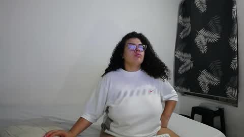 Bianca Tuesday to Sunday from 2am to 6am UTC-5 online show from April 21, 9:38 am