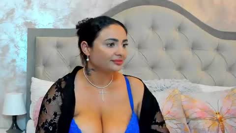 Bianca Vale online show from July 14, 5:34 am