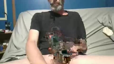 big9inchsnake online show from March 28, 9:11 am