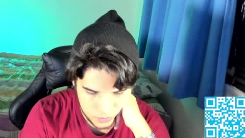 Logan Sprouse online show from April 29, 1:10 am