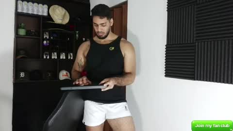 Hot Versx online show from July 9, 3:05 pm