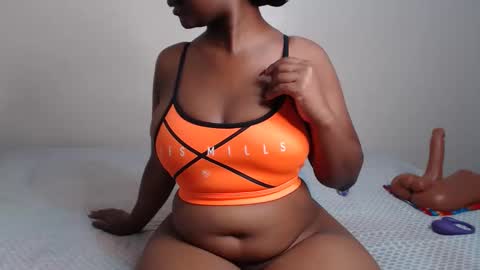 Estrella online show from March 7, 9:09 am