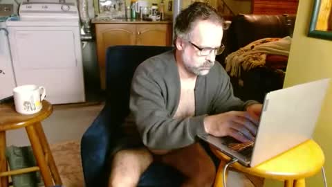 Straight Dave online show from March 6, 12:37 pm