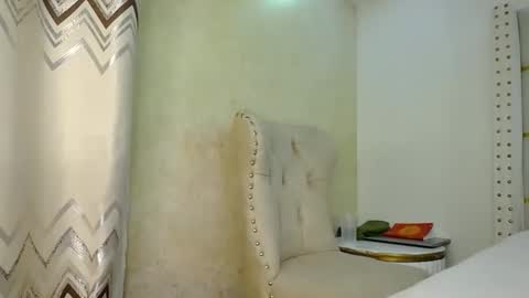 bigbaby004 online show from October 23, 10:54 pm