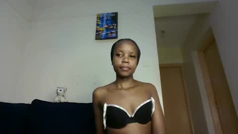 bigbaby004 online show from February 14, 8:00 pm