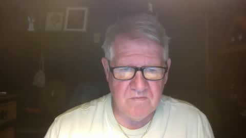 Snapshot of bigbeerdrinker1 chatting on October 28, 5:41 am bigbeerdrinker online show from October 28, 5:41 am