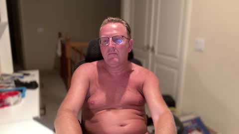 Snapshot of bigblondviking chatting on October 7, 7:37 am bigblondviking online show from October 7, 7:37 am
