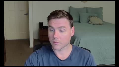 bigblueeyes789 online show from March 20, 2:27 am