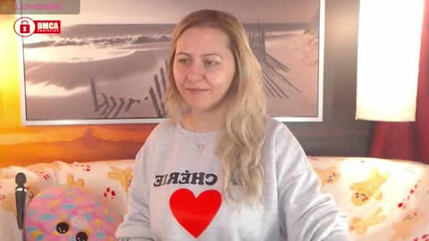BigBoobsArri online show from December 3, 7:38 am