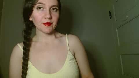 Isabella online show from February 20, 6:19 am