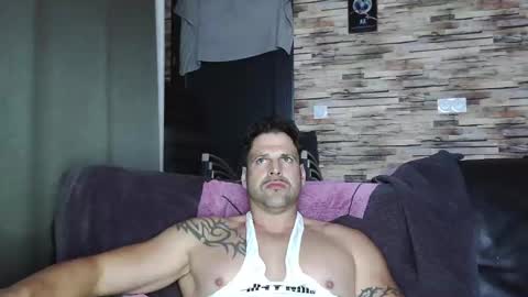 Bigboyband online show from November 22, 6:39 pm