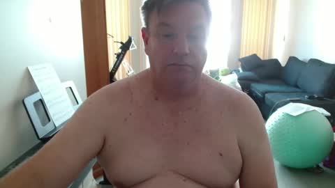 bigboybenny176 online show from April 16, 1:38 am