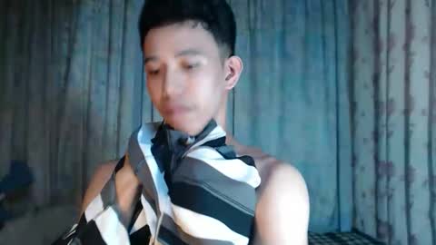 bigcockyummysexjosh online show from April 19, 10:38 am