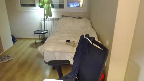 bigcok35spain online show from March 8, 10:02 pm