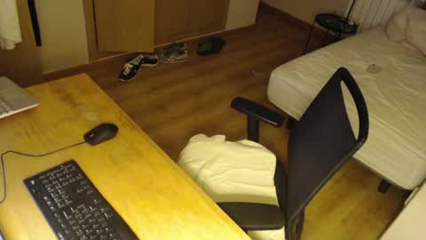 bigcok35spain online show from May 23, 8:38 pm