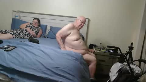 Craig online show from December 5, 10:51 pm