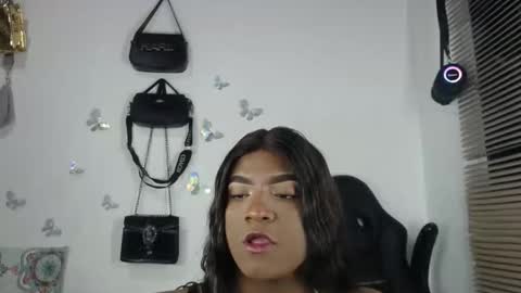 cristina online show from October 23, 7:54 am