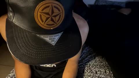 Snapshot of bigdickpapishampoo chatting on October 31, 7:53 am bigdickpapishampoo online show from October 31, 7:53 am