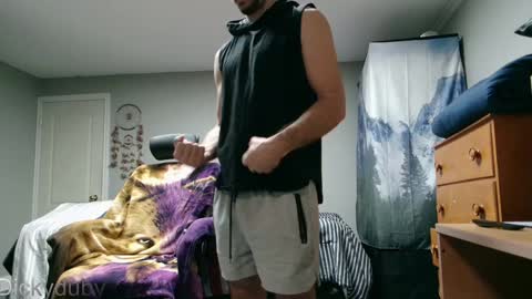 George Forest Dickyduby on all Socials online show from January 16, 5:42 am