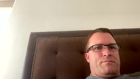 bigger22332233 online show from December 13, 10:23 pm