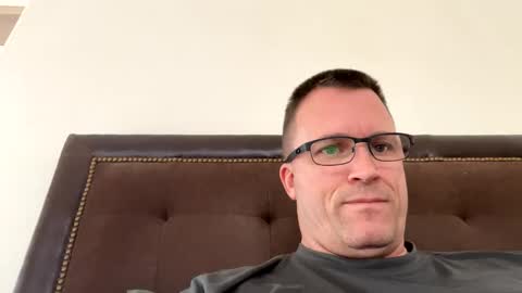 bigger22332233 online show from February 6, 8:13 pm