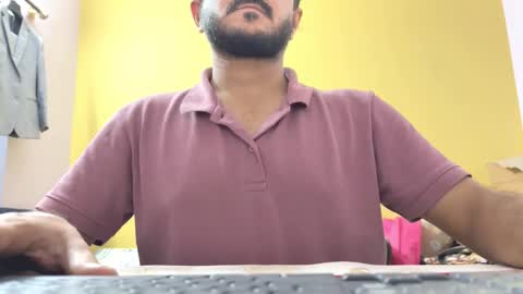 bighandsomesatisfy online show from April 16, 2:39 pm