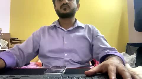 bighandsomesatisfy online show from February 19, 4:17 pm