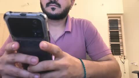 bighandsomesatisfy online show from November 29, 6:15 pm