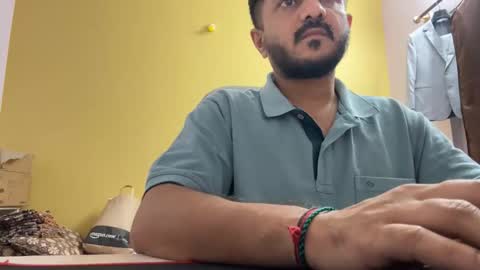 bighandsomesatisfy online show from April 2, 7:21 pm