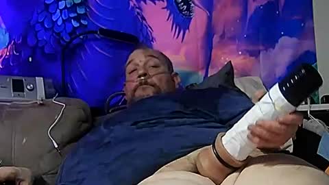 bigman42of0rlife online show from June 14, 9:44 am