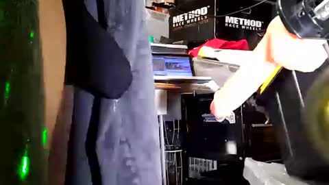 bigmanaround9 online show from February 9, 10:31 am