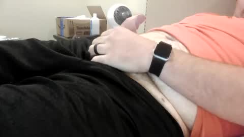 Snapshot of bigmansmalldick89 chatting on October 17, 1:37 pm bigmansmalldick89 online show from October 17, 1:37 pm