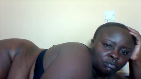 laila online show from March 12, 7:47 pm