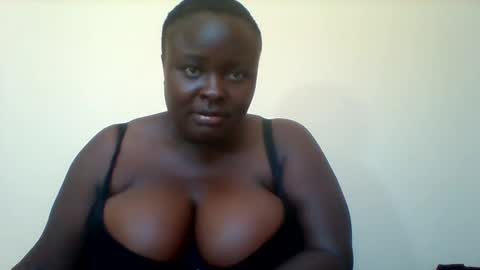 laila online show from March 8, 11:48 am